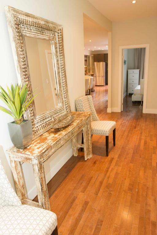 Mtlvacationrentals - The Fabfour Montreal Room photo